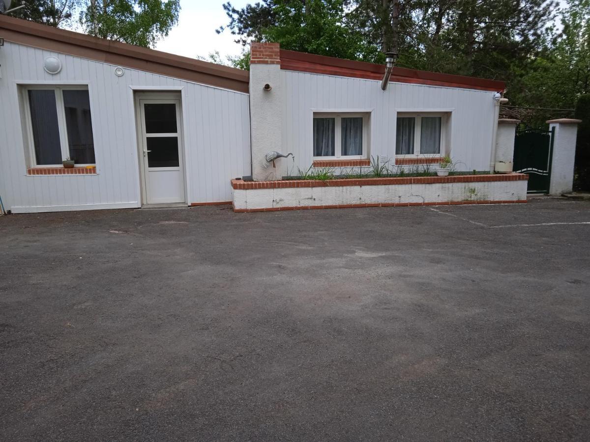Agréable maison entre Zoo et Châteaux Le Controis-en-Sologne Extérieur photo